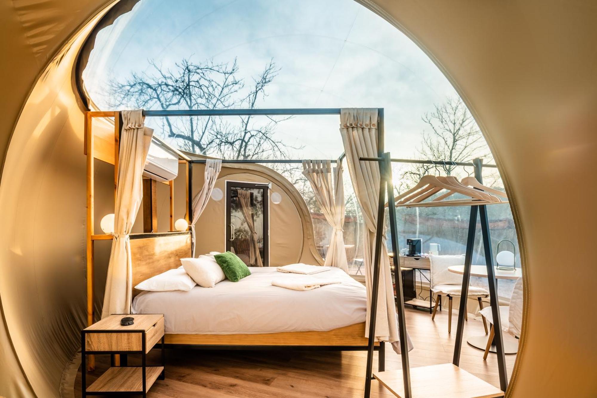 Horizonte Bubble Rooms Cortegana Eksteriør bilde
